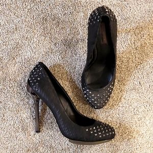 BCBG black leather snakeskin studded pumps